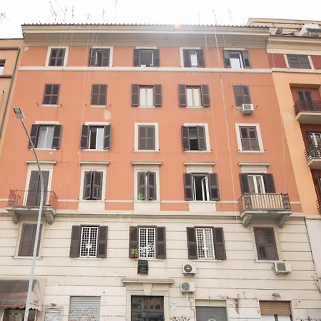 B Live By Ghor * ローマ