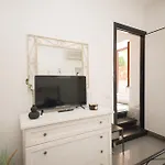 Apartament B Live By Ghor Rzym